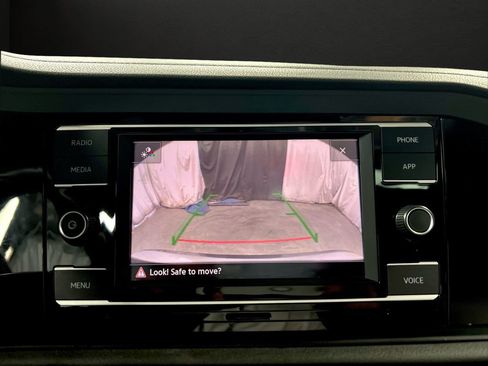 Used 2020 Volkswagen Jetta R-Line image 27