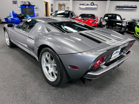 Used 2006 Ford GT image 35