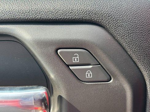 New 2026 Chevrolet Silverado 2500 Custom w/ Custom Value Package image 19