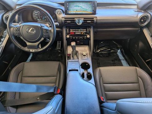 Used 2024 Lexus IS 500 RWD image 19