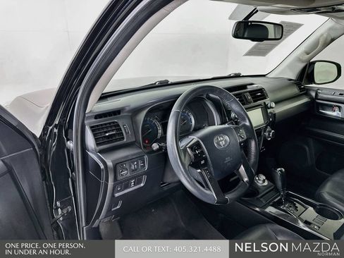 Used 2019 Toyota 4Runner Limited AWD/4WD image 10
