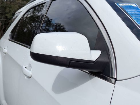 Used 2017 Chevrolet Equinox LT w/ Convenience Package image 11