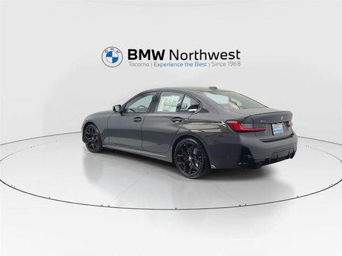 New 2026 BMW 330i xDrive Sedan w/ M Sport Package AWD/4WD image 12