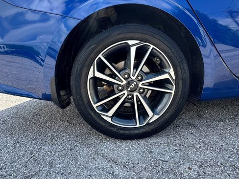 Used 2022 Kia Forte LXS w/ LXS Technology Package FWD image 28