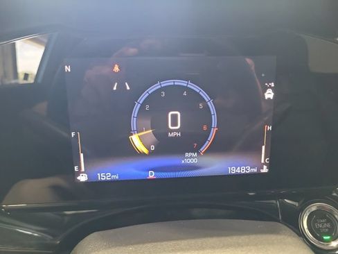 Used 2026 Chevrolet Trax RS w/ Sunroof Package FWD image 14