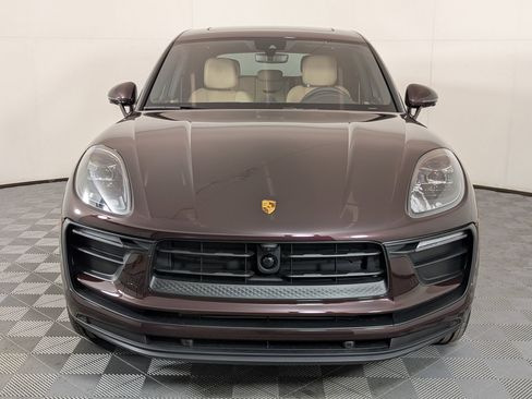 New 2026 Porsche Macan image 7