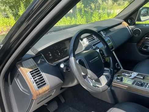 Used 2019 Land Rover Range Rover HSE AWD/4WD image 6
