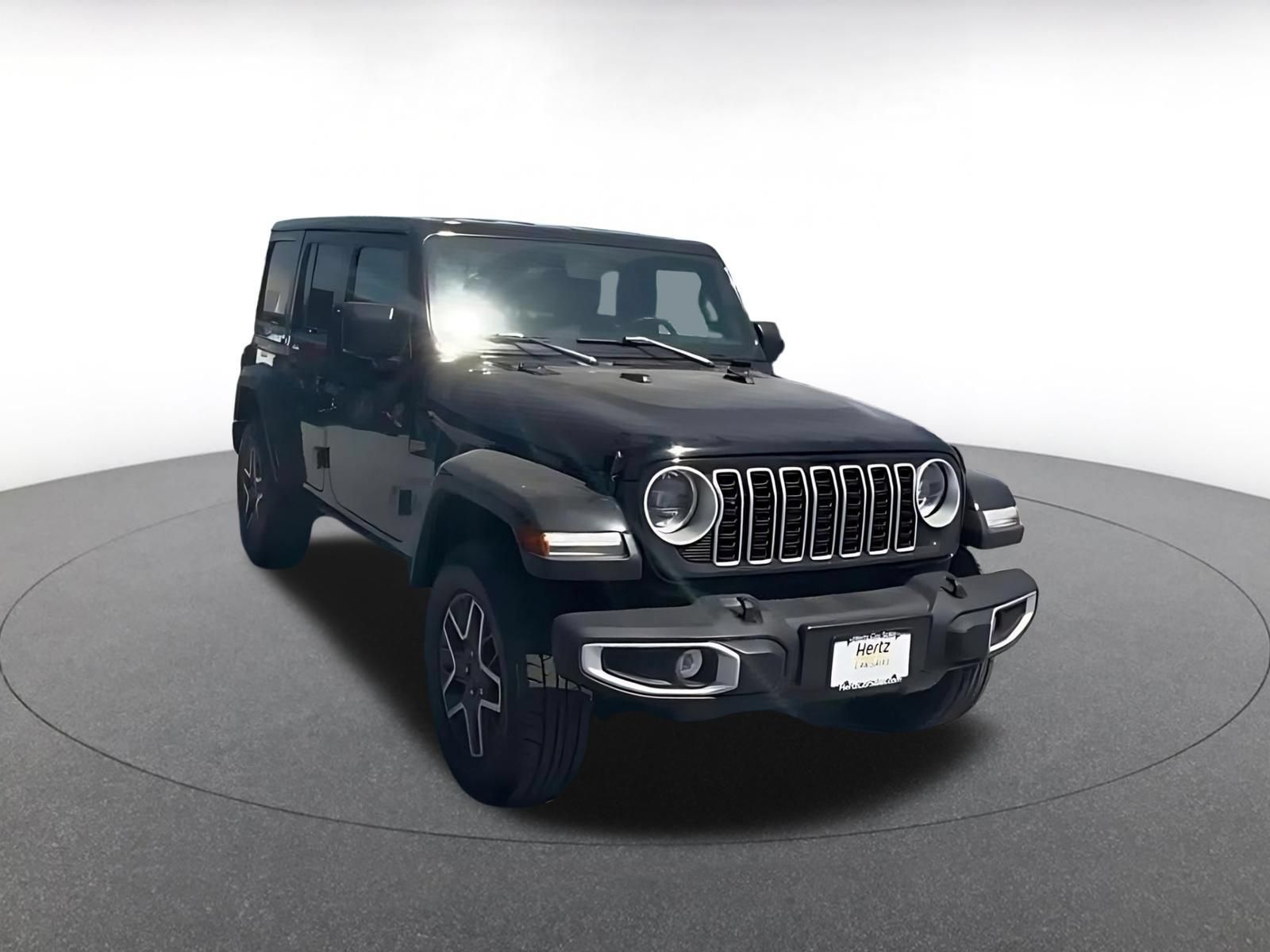 Used 2025 Jeep Wrangler Unlimited Sahara AWD/4WD image 12