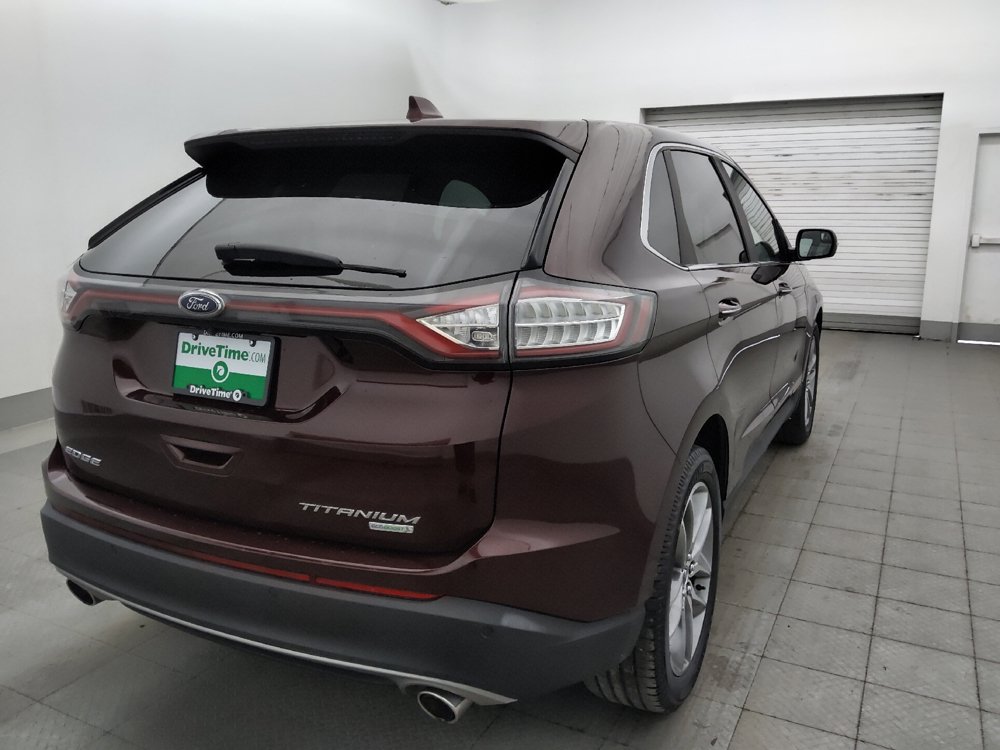 Used 2018 Ford Edge Titanium w/ Technology Package FWD image 9
