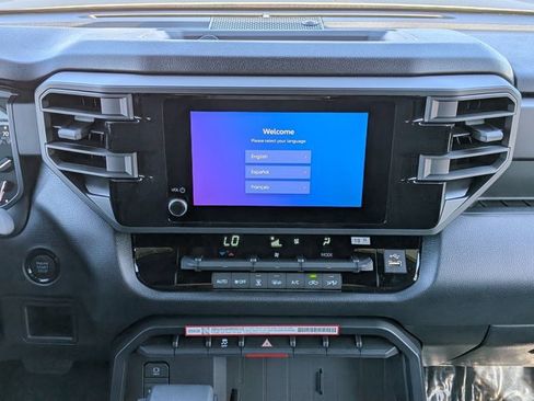 New 2026 Toyota Tundra SR image 12