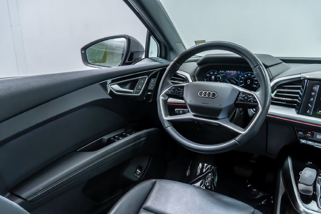 Used 2023 Audi Q4 e-tron Premium Plus AWD/4WD image 29