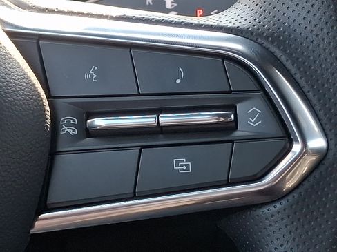 New 2026 Honda Prologue EX image 23