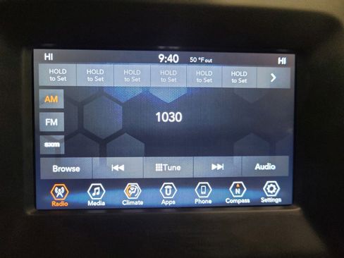 Used 2019 Jeep Compass Latitude AWD/4WD image 25