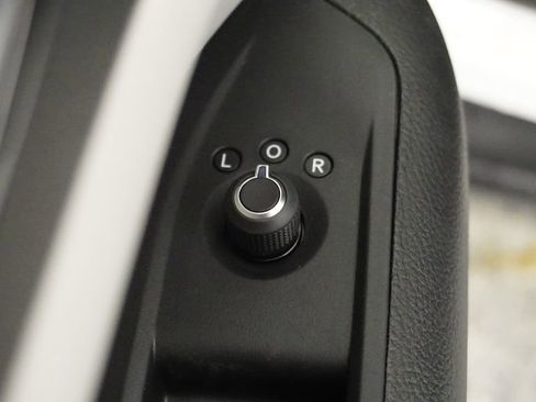 New 2026 Jeep Compass Limited image 53