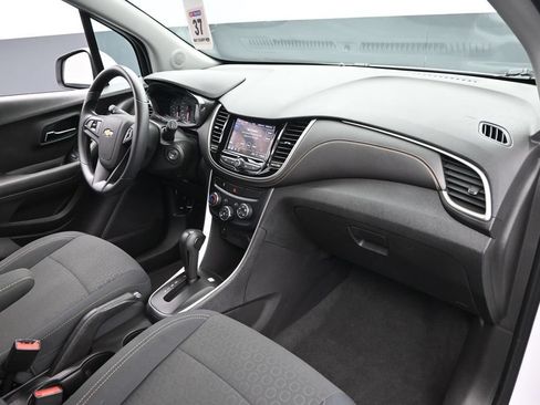 Used 2020 Chevrolet Trax LS w/ Tint and Cruise Package AWD/4WD image 21