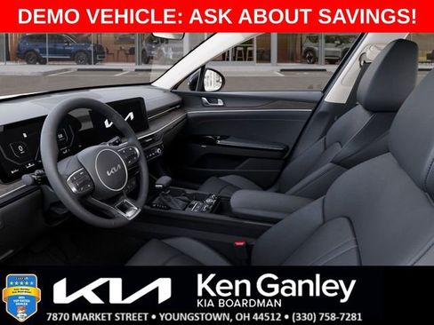 New 2025 Kia K5 EX image 17