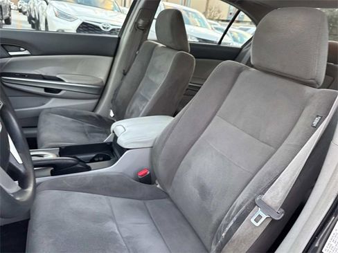 Used 2008 Honda Accord EX image 16
