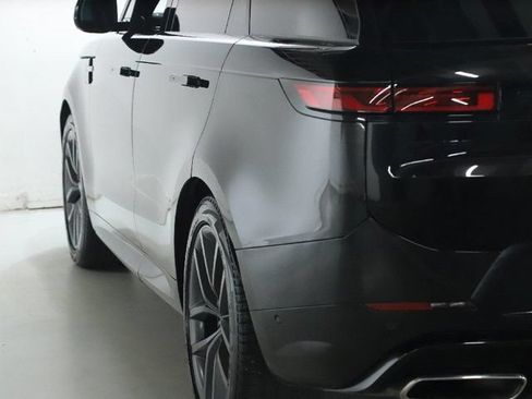 Certified 2024 Land Rover Range Rover Sport Dynamic SE AWD/4WD image 6