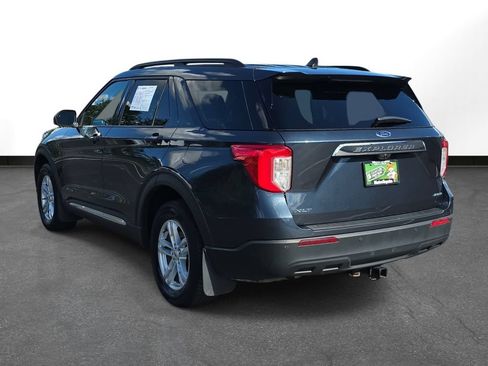 Used 2022 Ford Explorer XLT AWD/4WD image 8