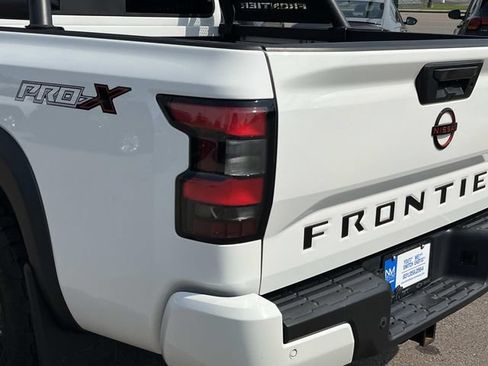 Used 2022 Nissan Frontier Pro-X w/ Pro-X Premium Package RWD image 11