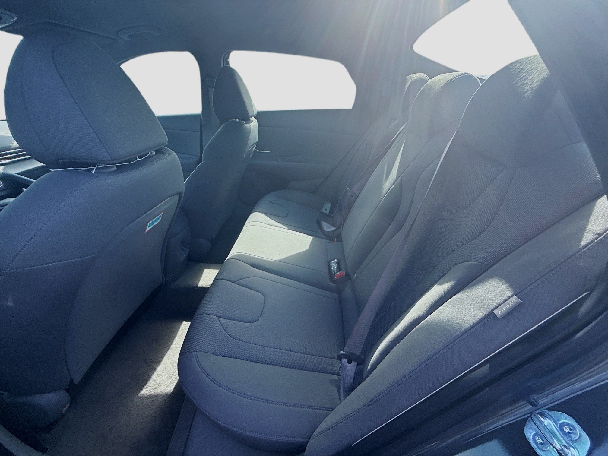 New 2026 Hyundai Elantra SE FWD image 17