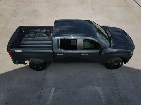 Used 2019 Chevrolet Silverado 1500 Custom Trail Boss w/ Custom Convenience Package AWD/4WD image 49