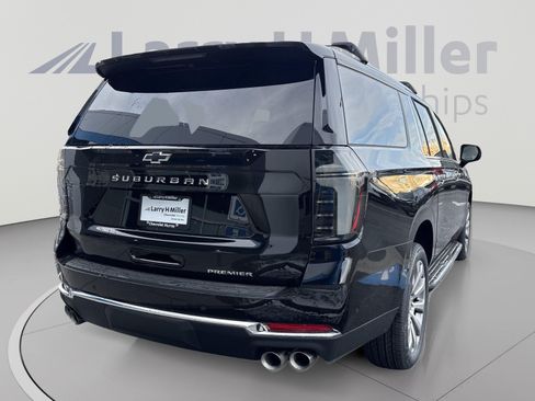 New 2026 Chevrolet Suburban Premier w/ Sun And Tow Package AWD/4WD image 5