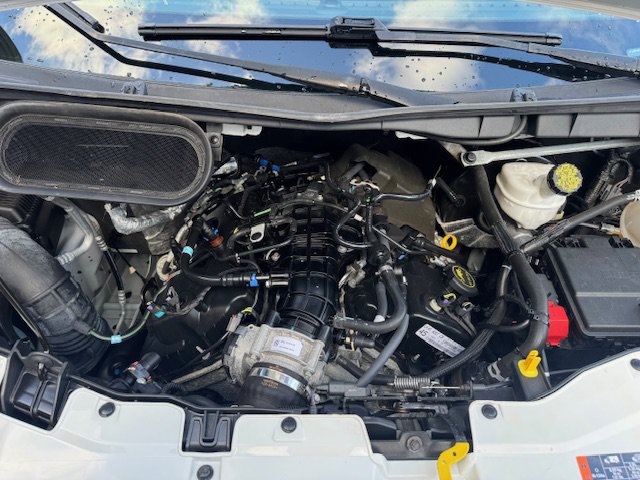 Used 2022 Ford Transit 350 DRW RWD image 25