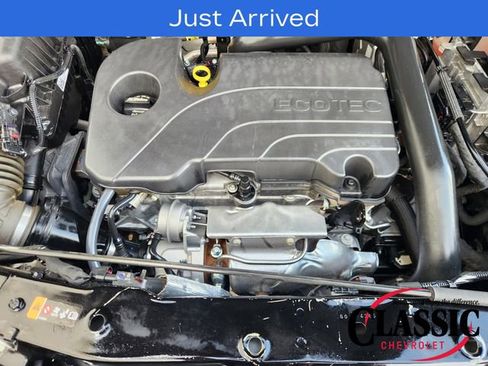 Used 2025 Chevrolet Equinox LT FWD image 39