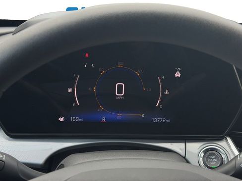 Used 2024 Chevrolet Trax LT image 20