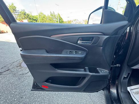 Used 2017 Honda Pilot EX-L image 18