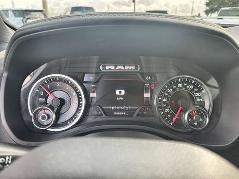 Used 2024 RAM 1500 Laramie AWD/4WD image 12