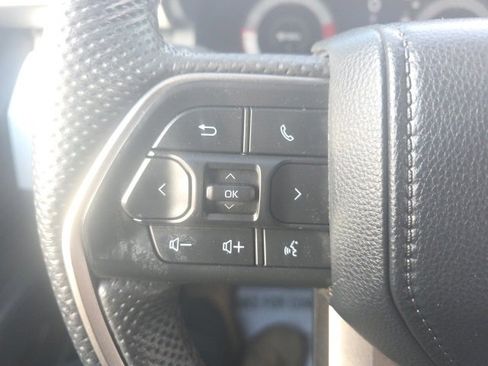 Used 2024 Toyota Tacoma TRD Sport w/ TRD Sport Upgrade Package image 10