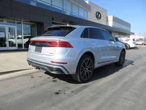 Used 2021 Audi Q8 Premium Plus image 10