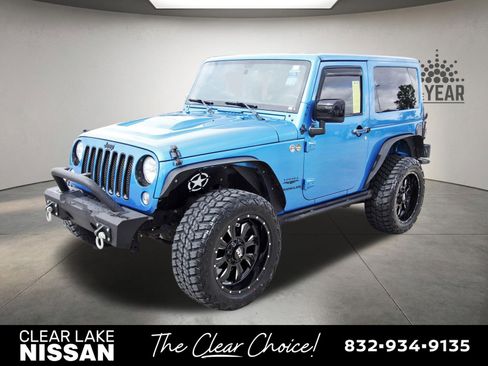 Used 2015 Jeep Wrangler Sahara image 3