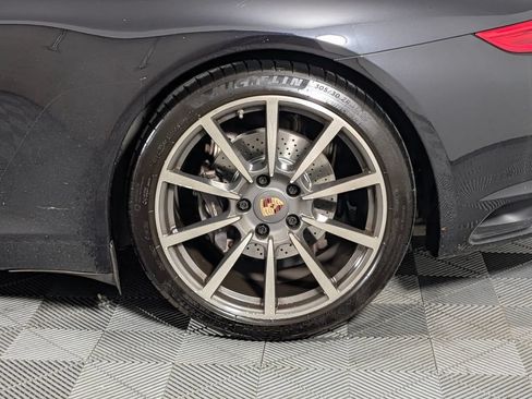 Used 2017 Porsche 911 Carrera RWD image 12