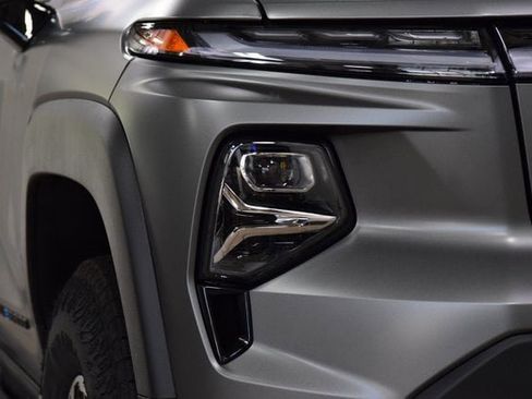 New 2026 Chevrolet Silverado EV Trail Boss w/ Premium Package image 14