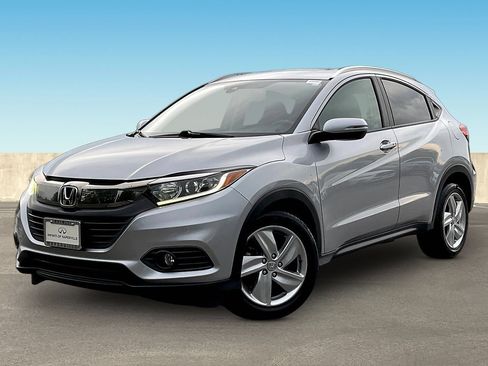 Used 2019 Honda HR-V EX image 3