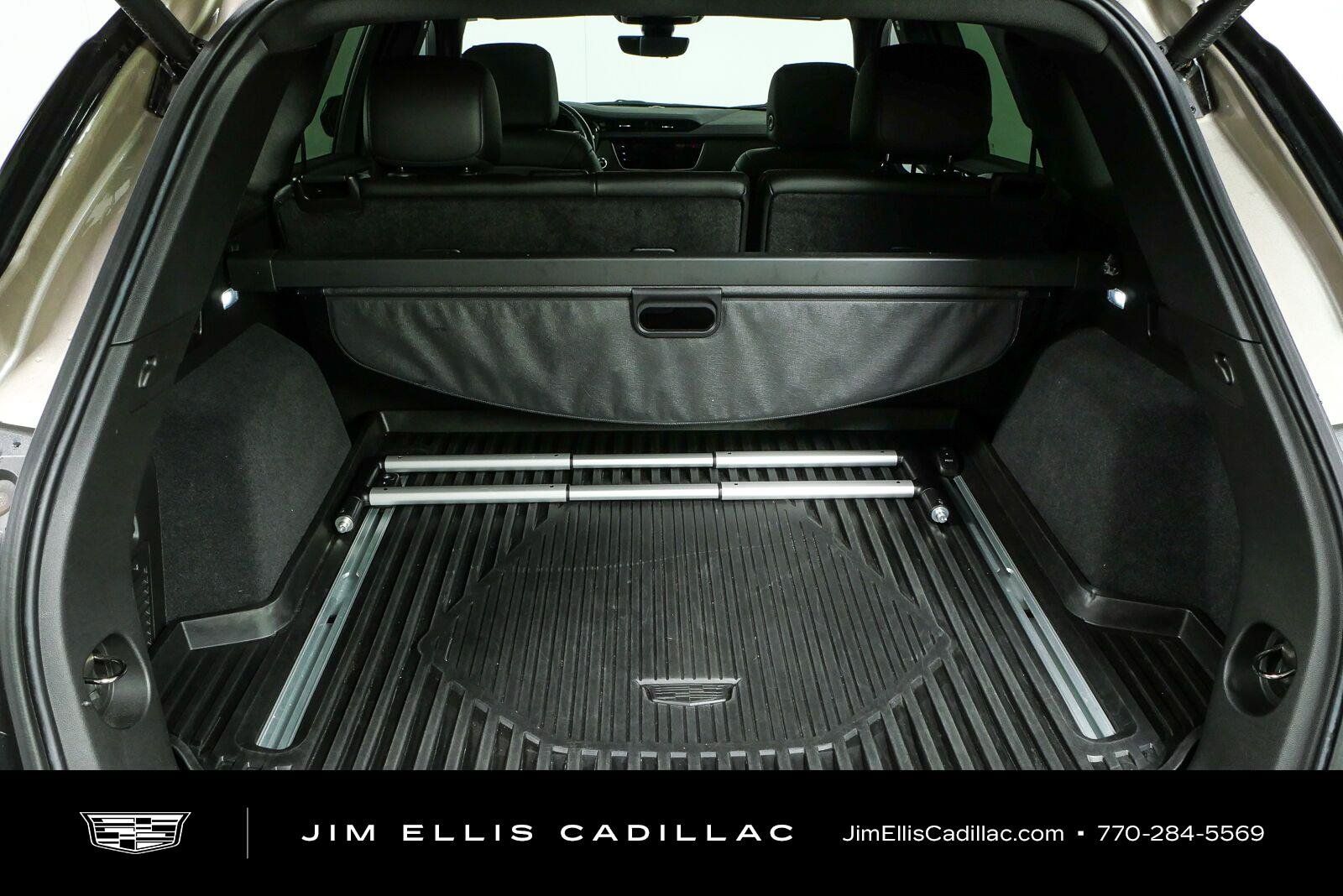 Used 2023 Cadillac XT5 Premium Luxury w/ Technology Package FWD image 33