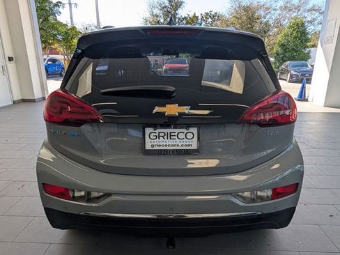 Used 2020 Chevrolet Bolt Premier w/ Infotainment Package image 12