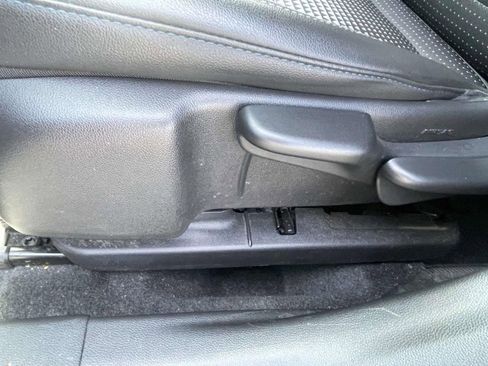 Used 2024 Chevrolet Trax LT image 15