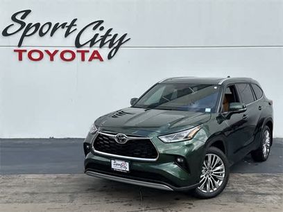 New 2025 Toyota Highlander Platinum