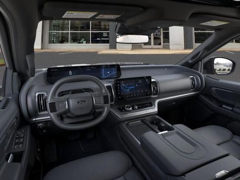 New 2026 Ford Expedition Platinum w/ Stealth Performance Package image 9