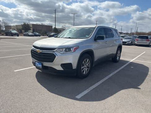 Used 2018 Chevrolet Traverse LS w/ LPO, Floor Liner Package image 1