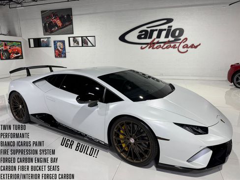 Used 2018 Lamborghini Huracan Performante image 1