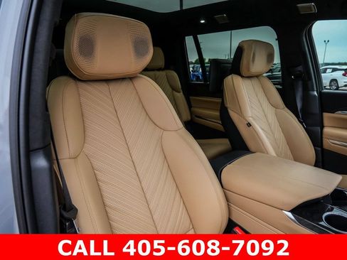 Used 2026 Cadillac Escalade IQL Sport 2 AWD/4WD image 16