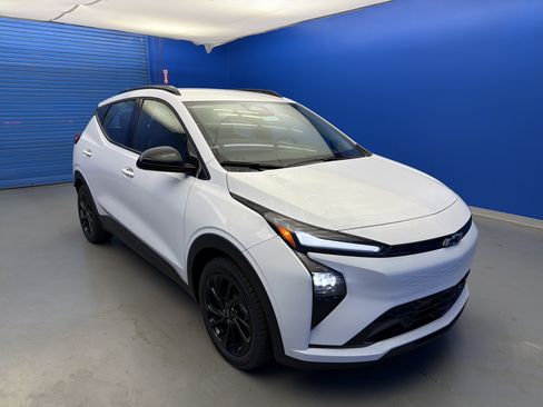 New 2027 Chevrolet Bolt RS FWD image 2