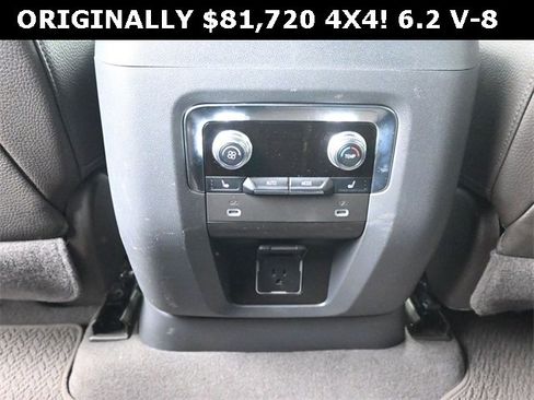 Used 2022 GMC Yukon XL Denali image 19
