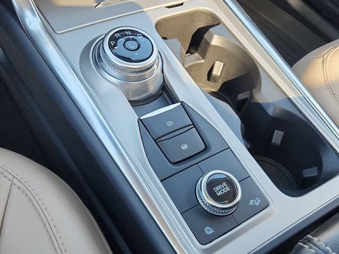 Used 2023 Ford Explorer Limited w/ Hybrid Equipment Group 310A image 15