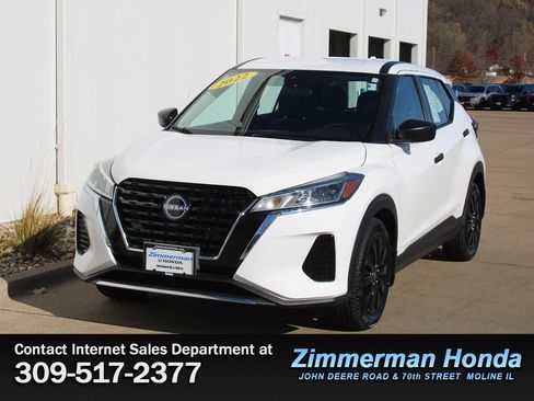 Used 2022 Nissan Kicks S image 24